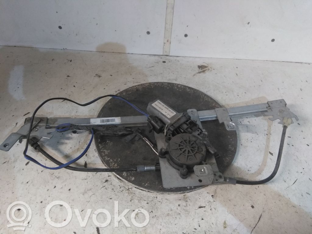 Volvo V40 Front door manual window regulator 