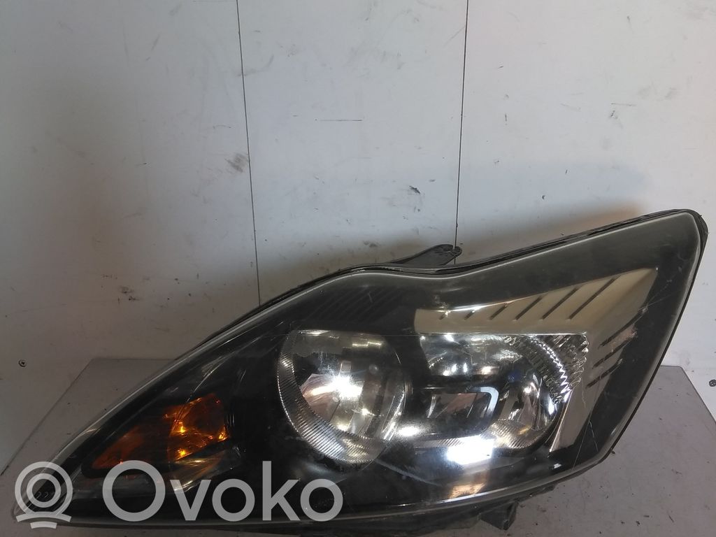 Ford Focus Headlight/headlamp 