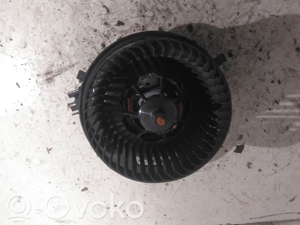 Wentylator nawiewu / Dmuchawa   5WB819021C,28788552,38095,VDMS18