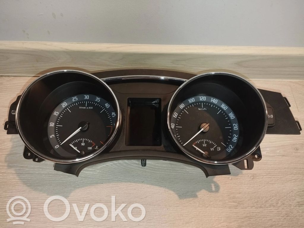 Licznik / Prędkościomierz   3T1920841K,VD104805,1252506521