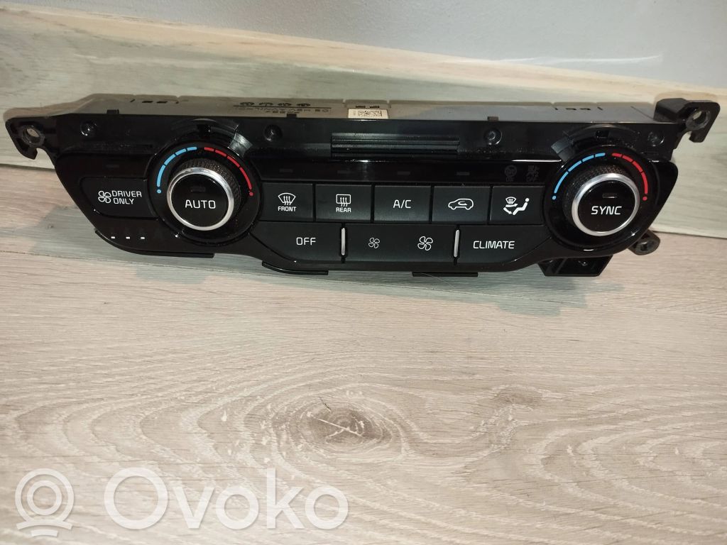 KIA Niro Climate control unit 