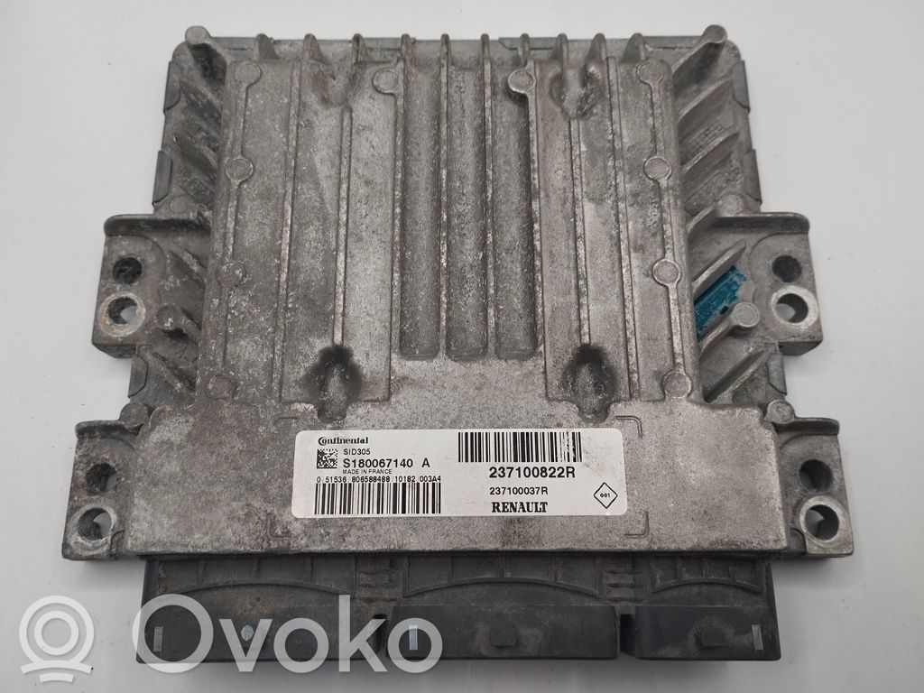 Renault Megane III Engine control unit/module 