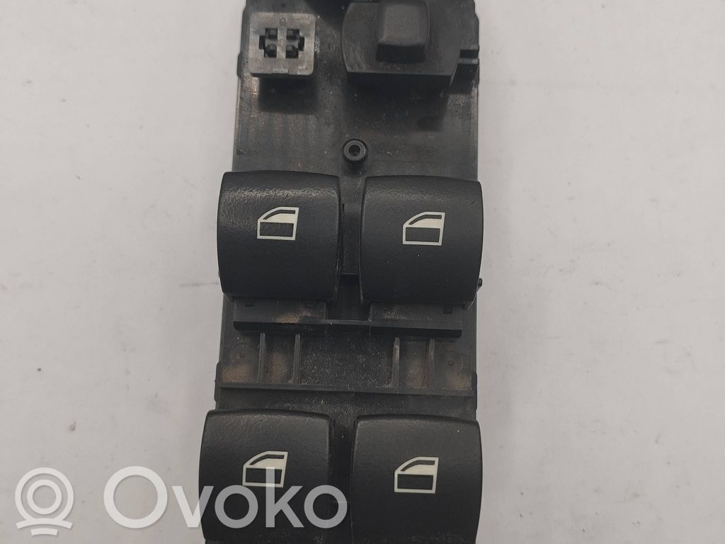 BMW 5 E60 E61 Electric window control switch 