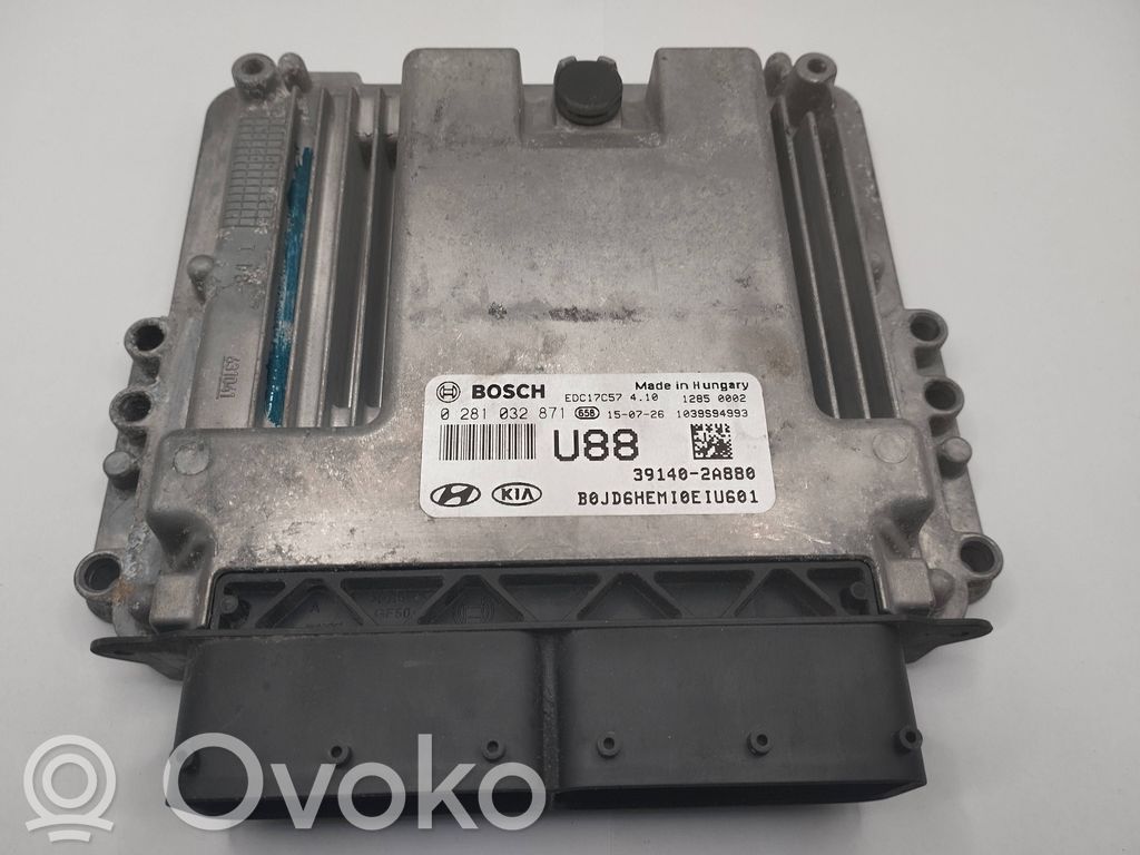 Engine control unit/module   391402A880,EDC17C57,0281032871
