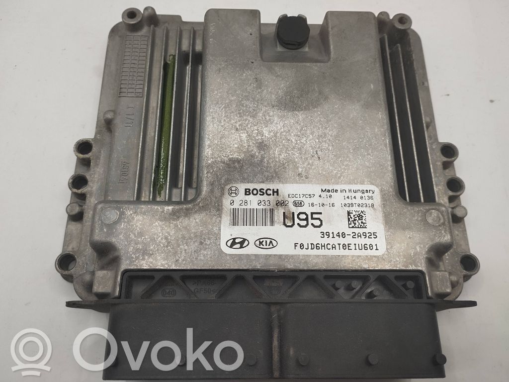 KIA Ceed Engine control unit/module 