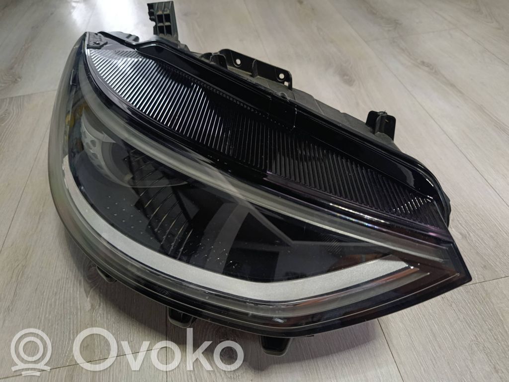 Volkswagen ID.3 Lampa przednia 