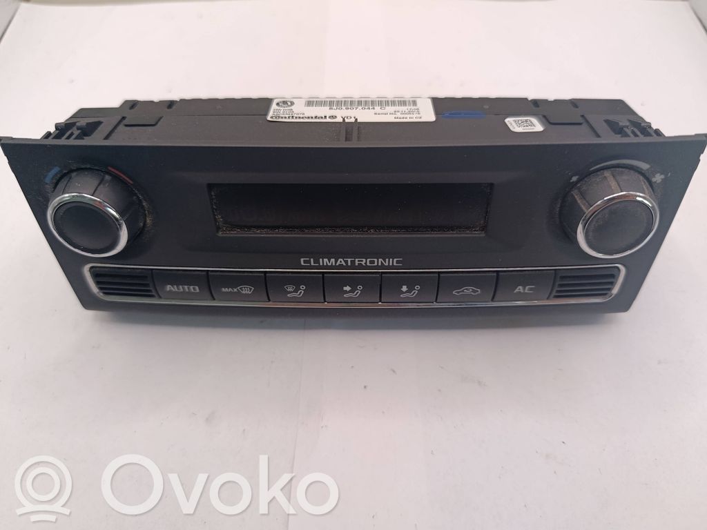 Skoda Fabia Mk2 (5J) Climate control unit 