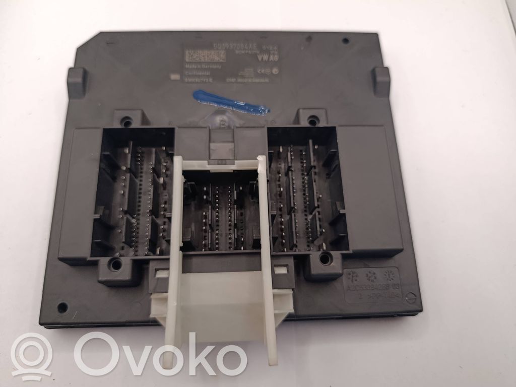 Mukavuusmoduuli   5Q0937084AE,BCMPQ37H,5WK50793E