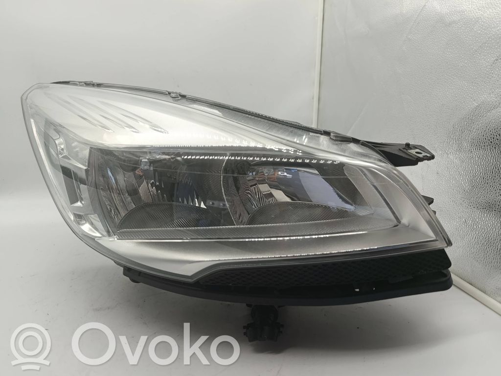 Ford Kuga II Scheinwerfer 