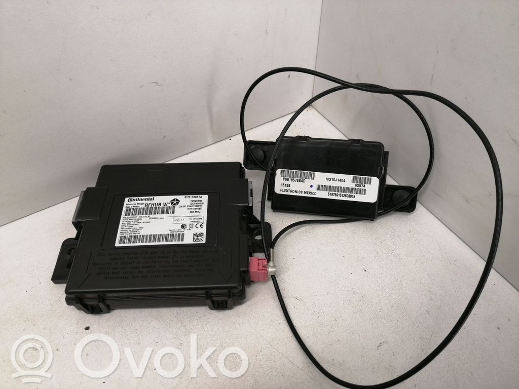 Moduł / Sterownik systemu uruchamiania bezkluczykowego   68240157AE,817023087A,82167600AD