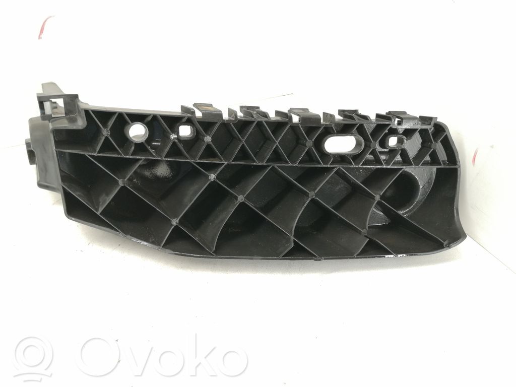 Dodge Durango Headlight/headlamp mounting bracket 