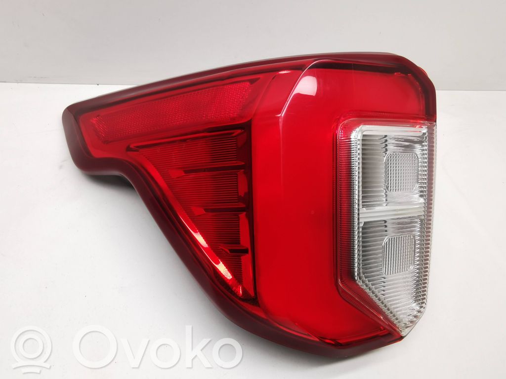 Ford Explorer VI Rear/tail lights 