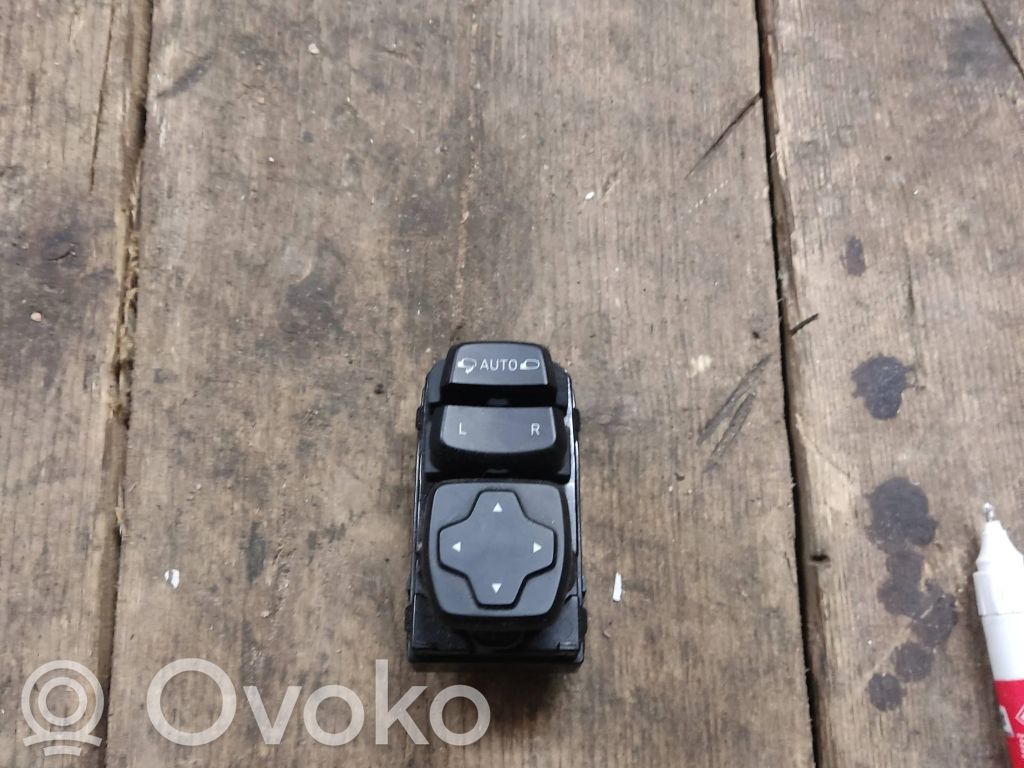 Hyundai Kona I Sānu spoguļu slēdzis 