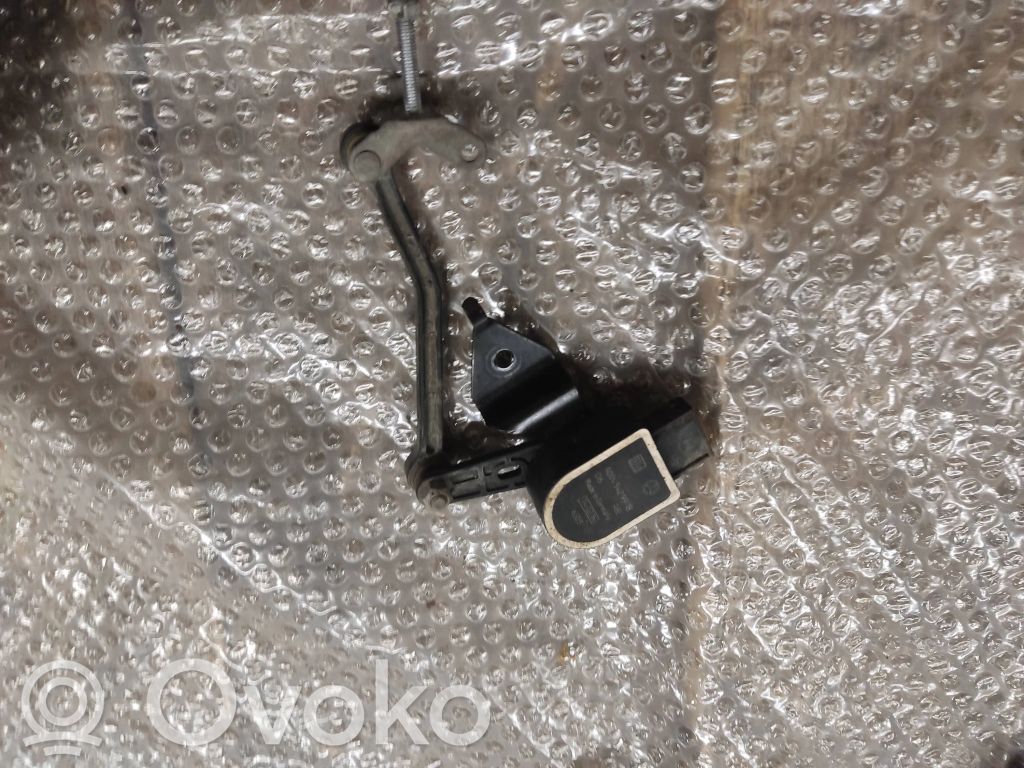 Mercedes-Benz GLE (W166 - C292) Aizmugurē balstiekārtas augstuma sensors 