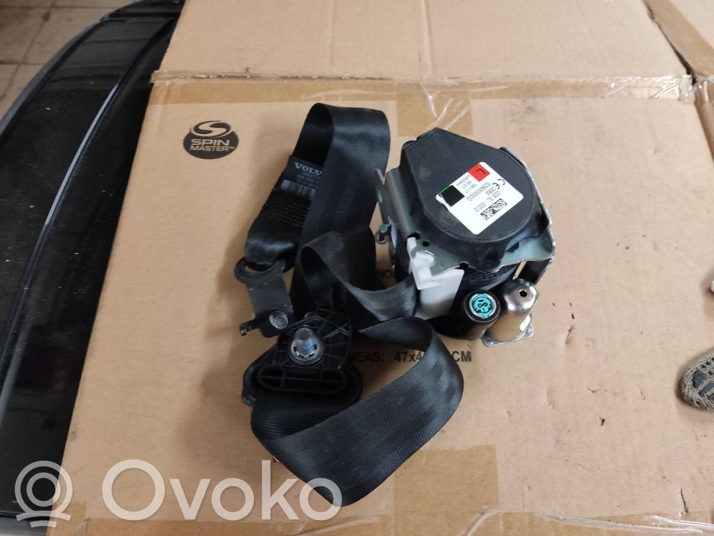 Volvo XC90 Cinturón trasero 