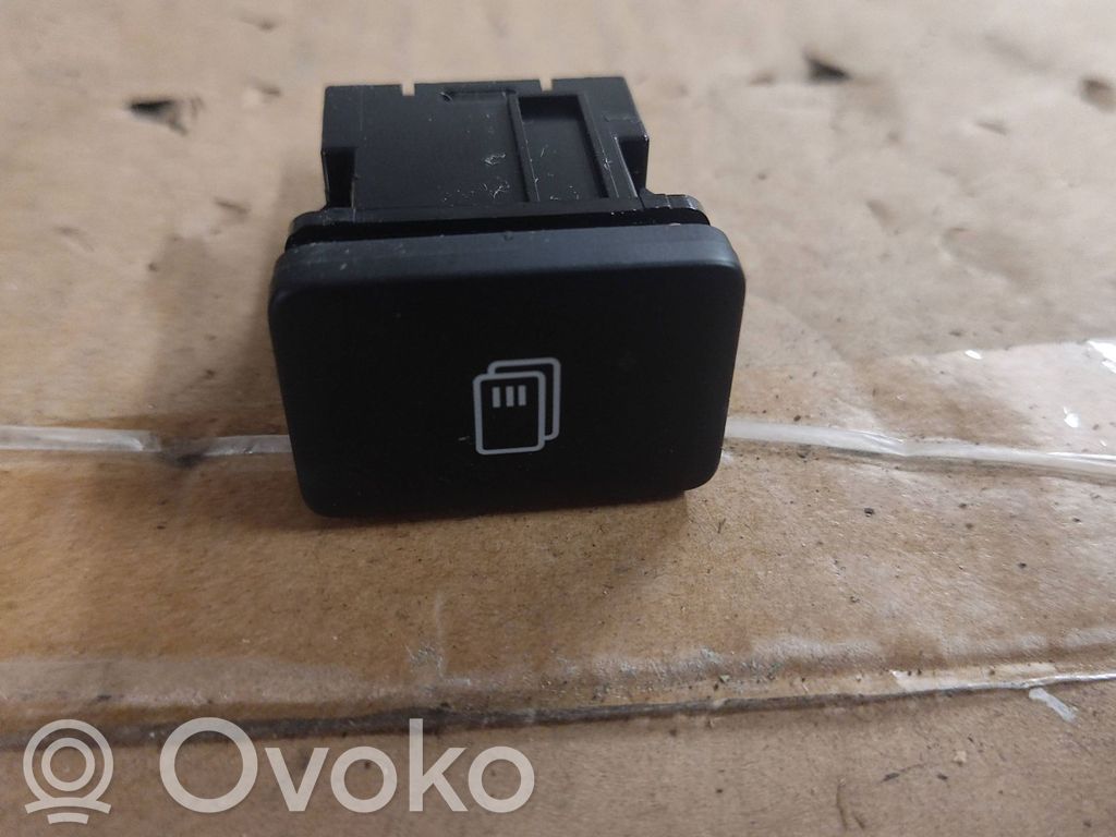 Mitsubishi Outlander Other switches/knobs/shifts 