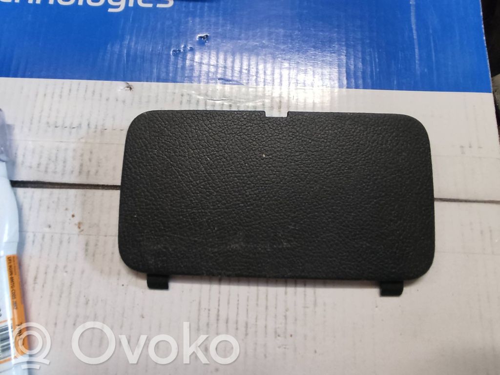 Mitsubishi Outlander Poszycie / Tapicerka tylnej klapy bagażnika 