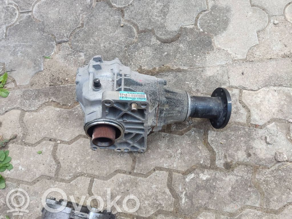 Hyundai Santa Fe Front differential 
