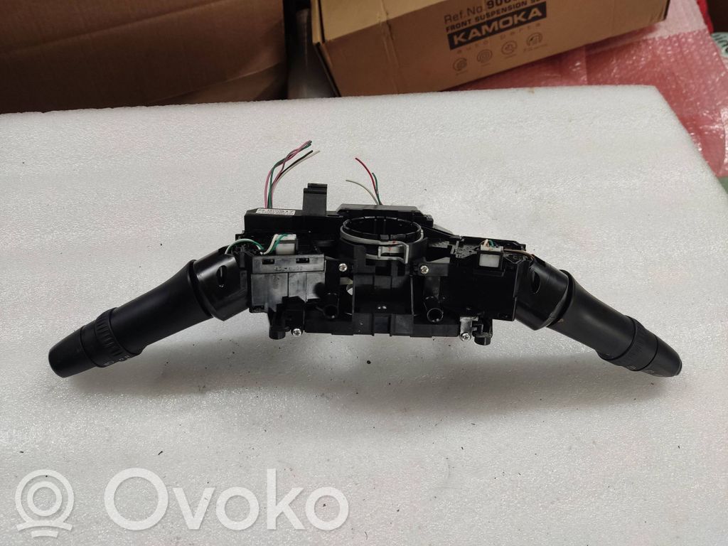 Mitsubishi Outlander Wiper turn signal indicator stalk/switch 