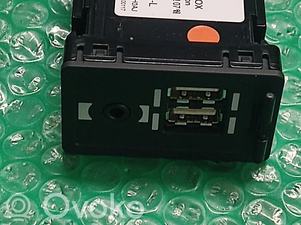 USB socket connector   8619078010,810824,CALL94H0AJ