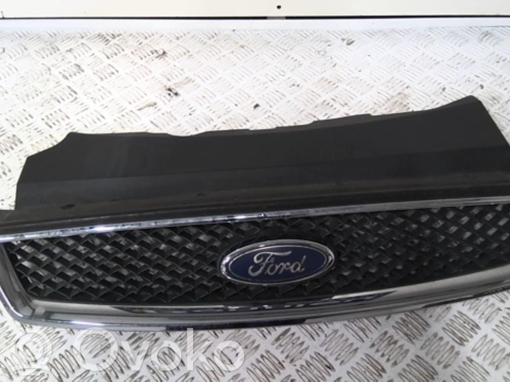 Ford Focus Front grill 