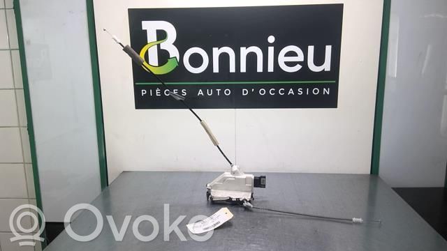 Citroen C4 Cactus Etuoven lukko 