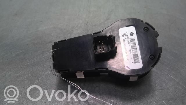 Light switch   120021524