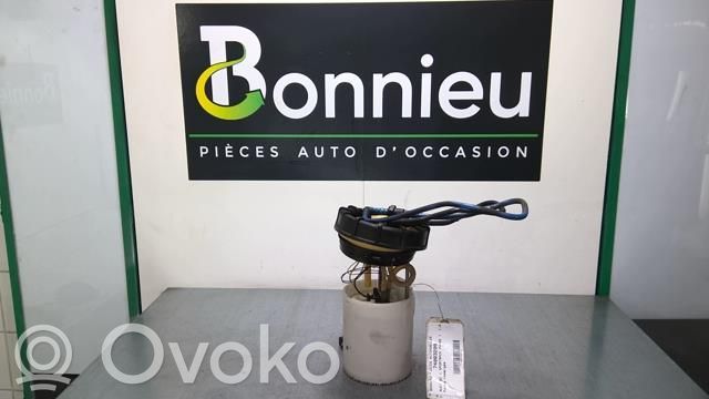 Audi A1 Pompa paliwa w zbiorniku 