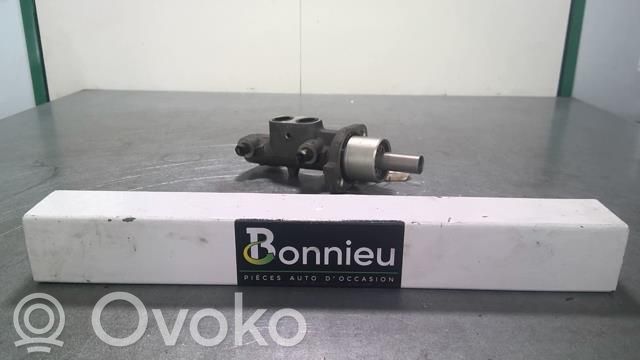 Peugeot 206 Cilindro del sistema frenante 