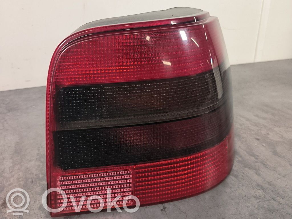 Volkswagen Golf IV Lampă spate în caroserie 
