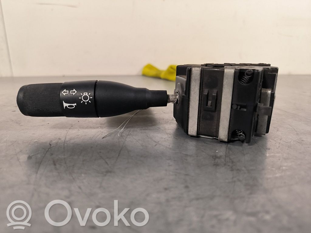 Renault 19 Indicator stalk 