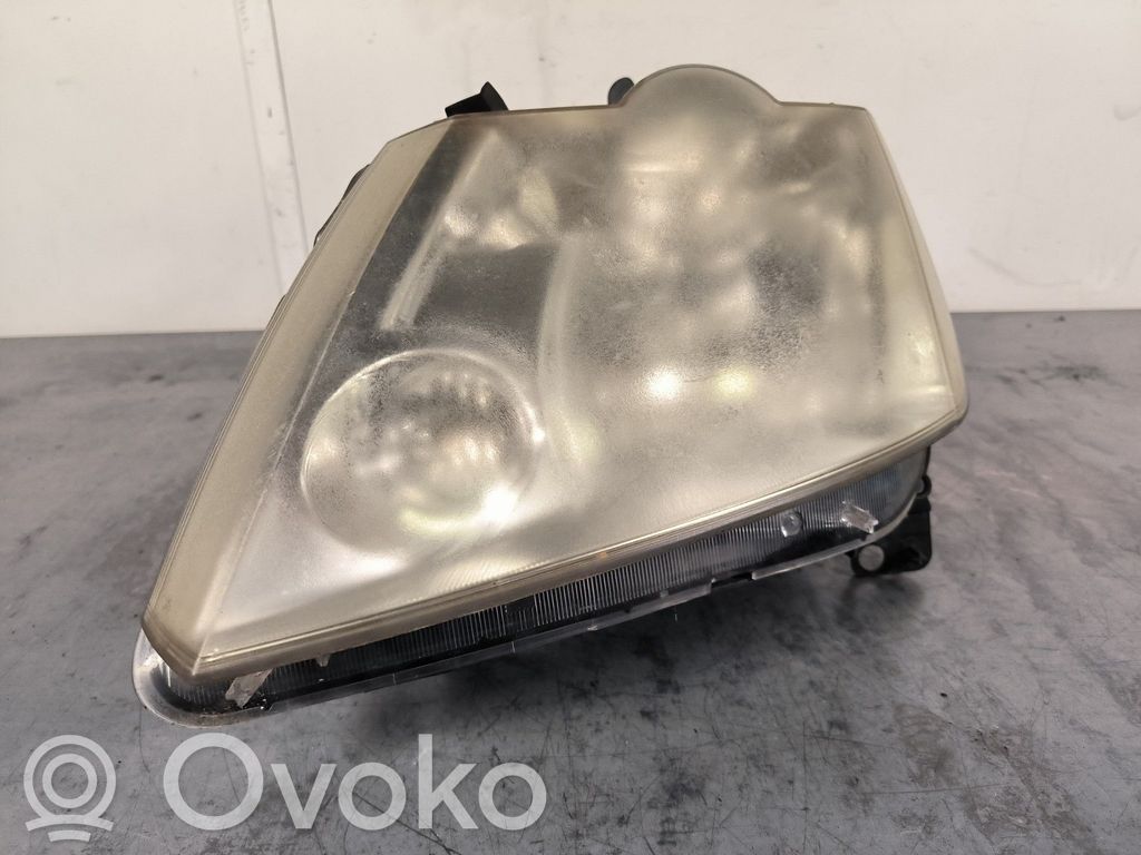 Renault Modus Headlight/headlamp 