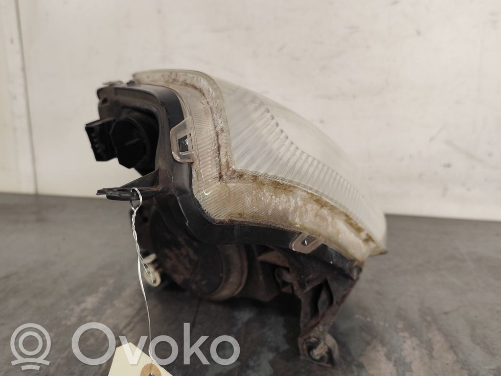 Citroen C2 Scheinwerfer 