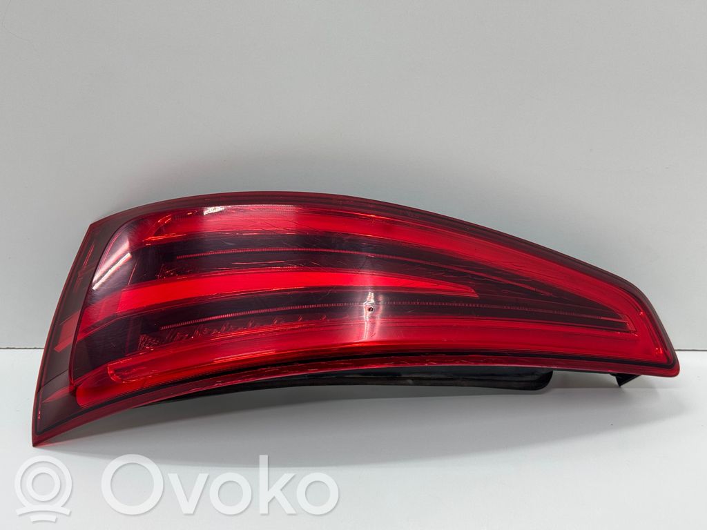 Lampa tylna   8U0945094H,AU316T2,F03490000