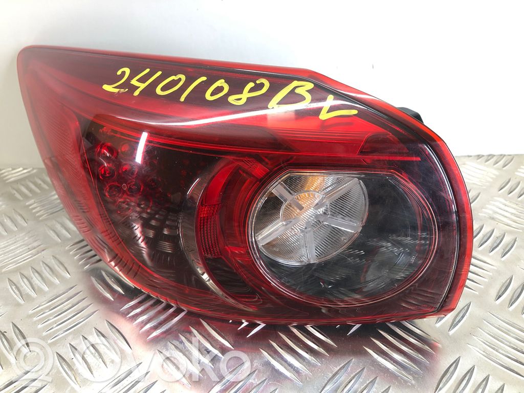 Mazda 3 III Galinis žibintas kėbule 