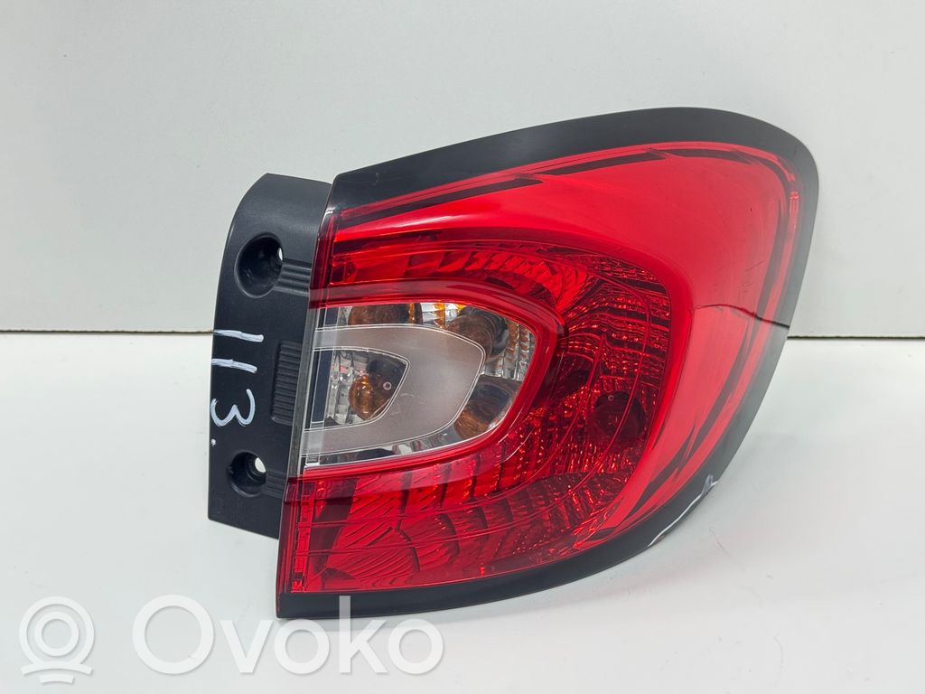 Renault Captur Rear/tail lights 