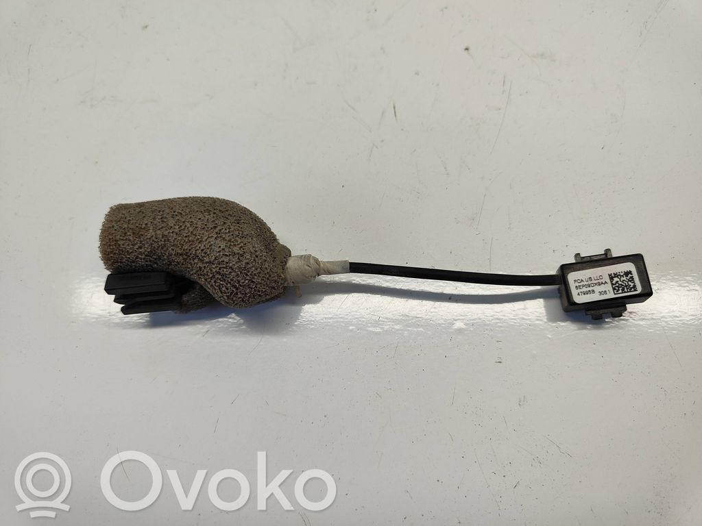 Dodge Challenger Mikrofonas (bluetooth / telefono) 