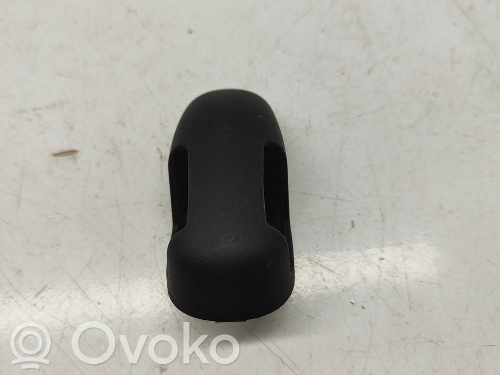 Dodge RAM Seat belt trim 