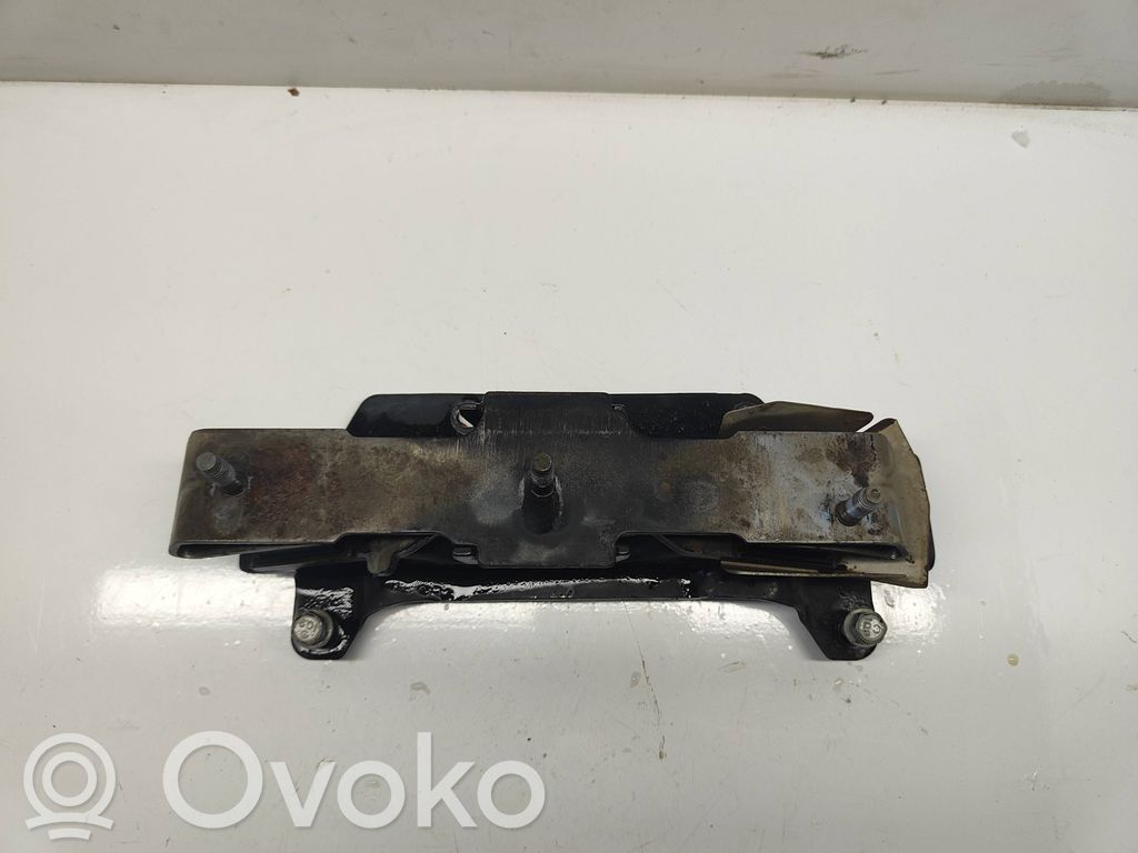 Dodge RAM Gearbox mounting bracket 