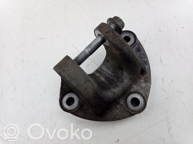 Renault Master III Engine mount bracket 