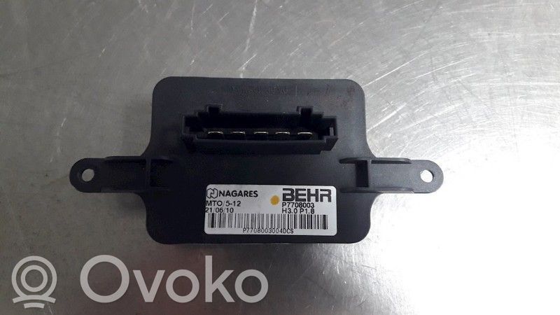 Peugeot 5008 Heater blower motor/fan resistor 