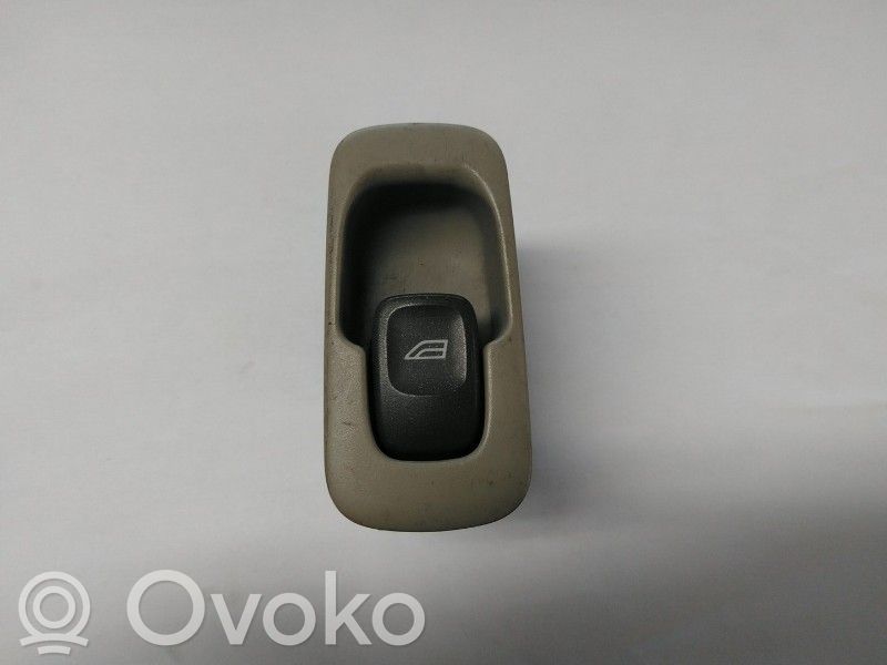 Electric window control switch   9476696,99W053,9476696,99W053