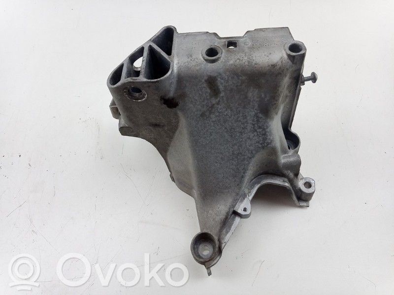 Audi A3 S3 8V Engine mount bracket 