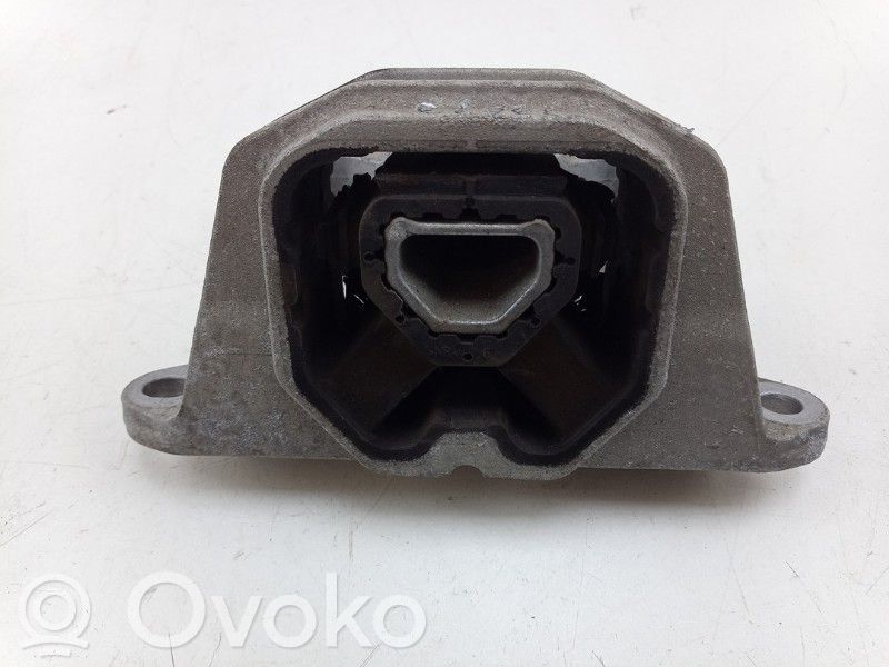 Engine mount bracket   1S0199262,1S0199262