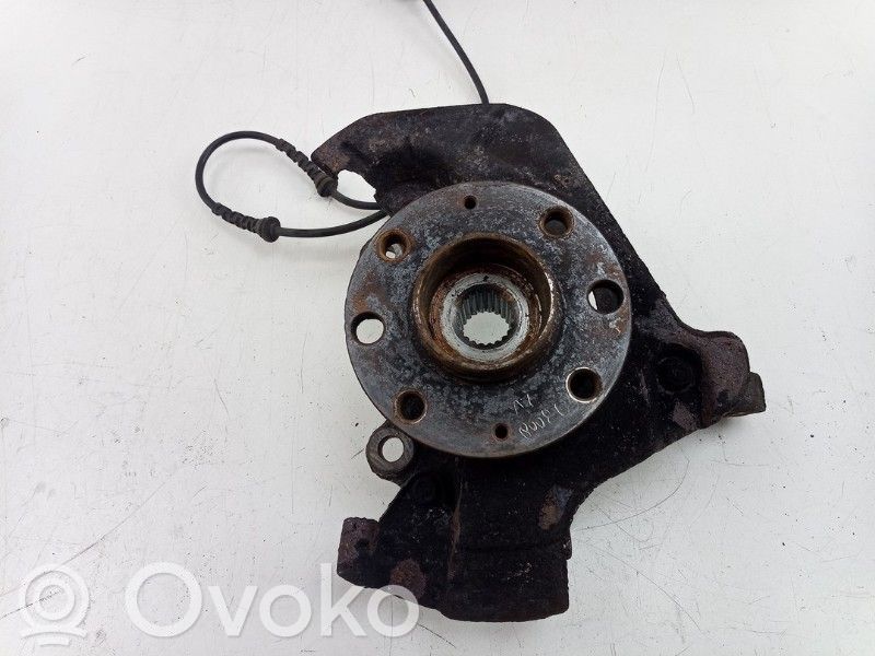 Opel Corsa D Priekinis kelmas 