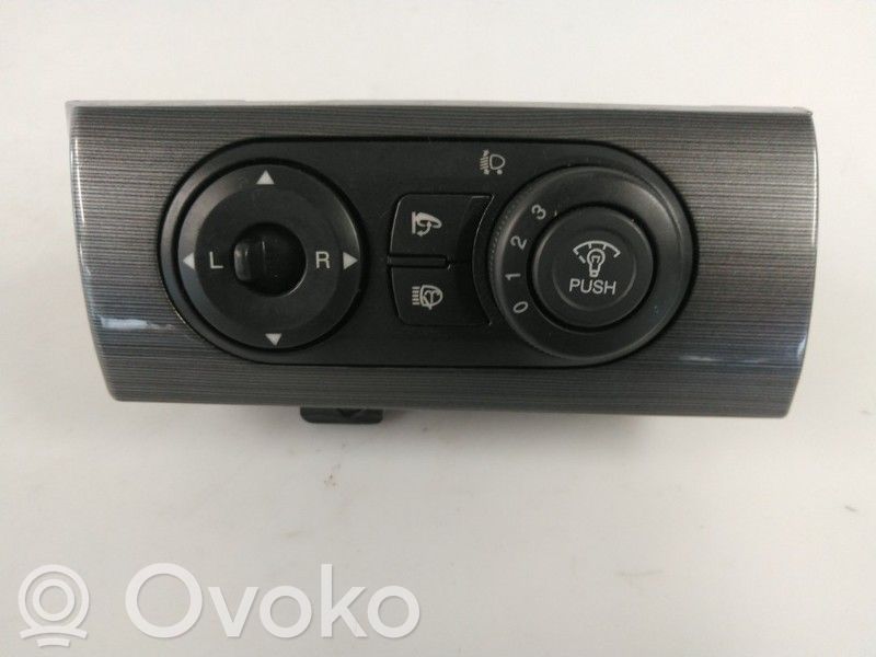 Interrupteur d’éclairage   EQ7D23,EQ7D23