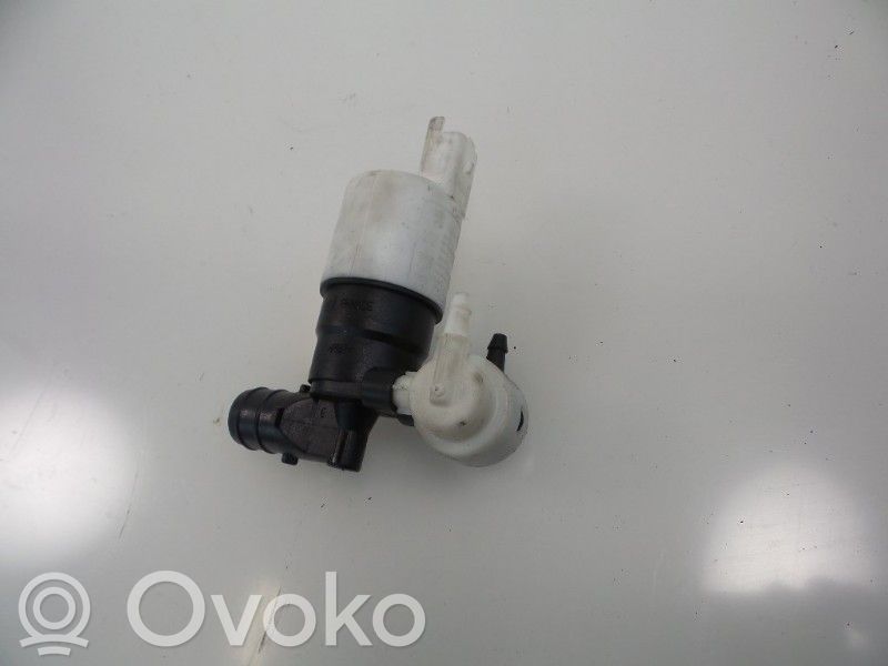Windscreen/windshield washer pump