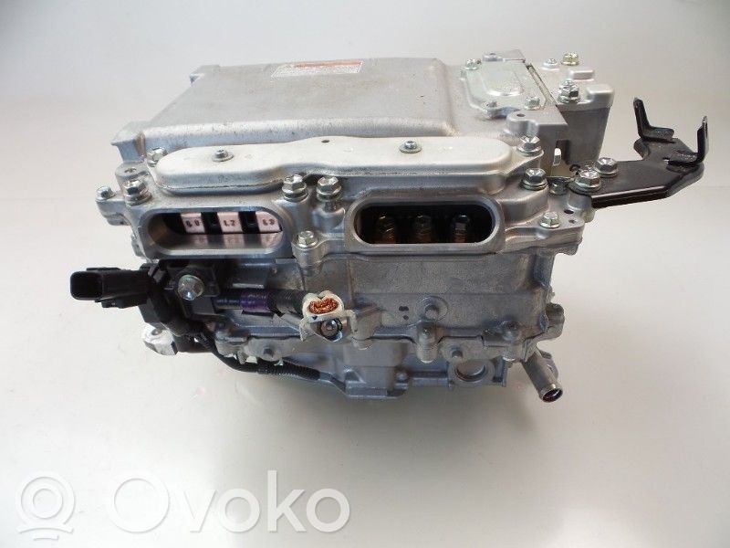 Lexus IS III XE30 Inversor/convertidor de voltaje 