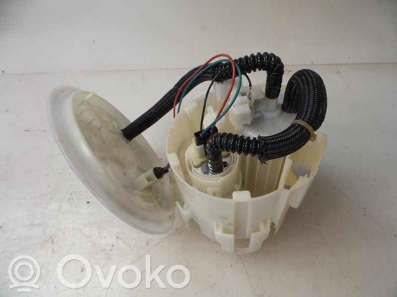 Opel Astra G Pompa paliwa w zbiorniku 
