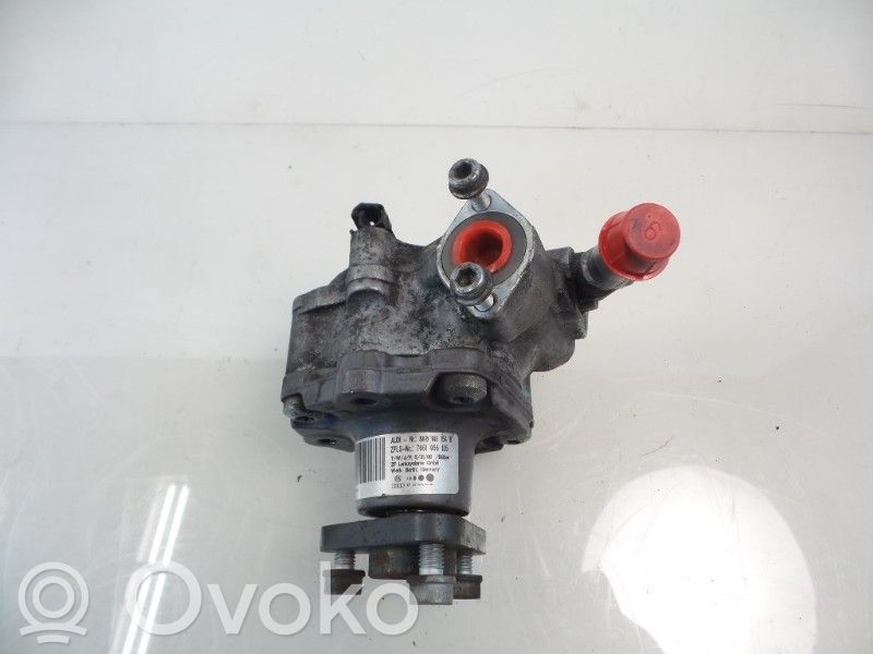 Audi A4 S4 B8 8K Power steering pump 